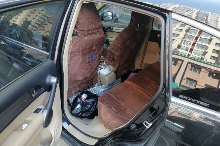 Used Honda CR-V 2010 2.4L automatic four-wheel drive luxury version Left Rear Seat
