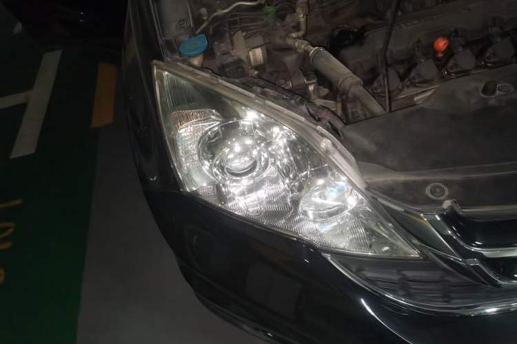 Used Honda CR-V 2010 2.0L manual two-wheel drive urban version Right Front Headlight