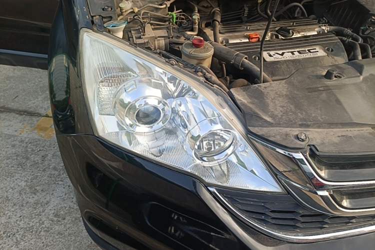 Used Honda CR-V 2010 2.4L automatic four-wheel drive luxury version Right Front Headlight
