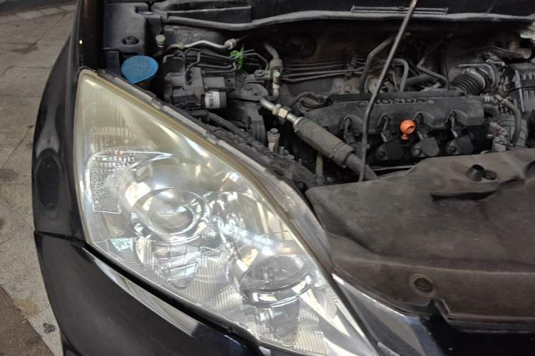 Used Honda CR-V 2010 2.0L automatic two-wheel drive urban version Right Front Headlight