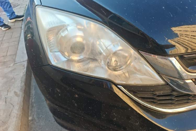 Used Honda CR-V 2010 2.4L automatic four-wheel drive luxury version Right Front Headlight