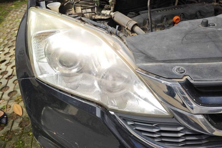 Used Honda CR-V 2010 2.0L Automatic Four-Wheel Drive Classic Edition Right Front Headlight