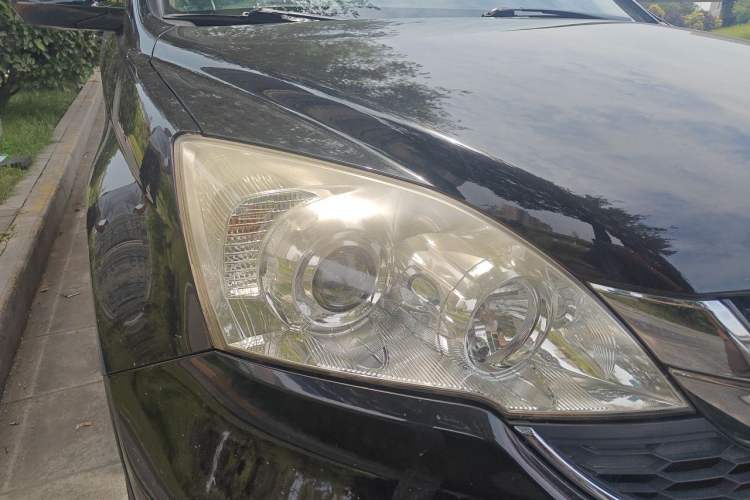 Used Honda CR-V 2010 2.0L automatic two-wheel drive urban version Right Front Headlight