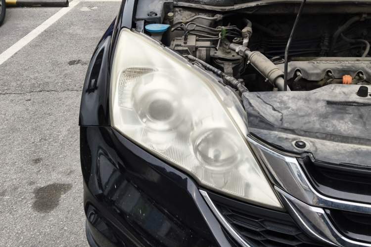 Used Honda CR-V 2010 2.0L Automatic Four-Wheel Drive Classic Edition Right Front Headlight