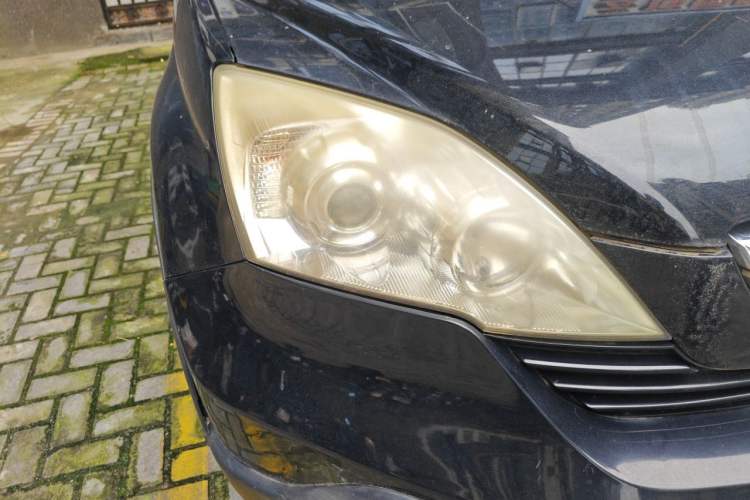 Used Honda CR-V 2010 2.4L Automatic Four-Wheel Drive Prestige Edition Right Front Headlight
