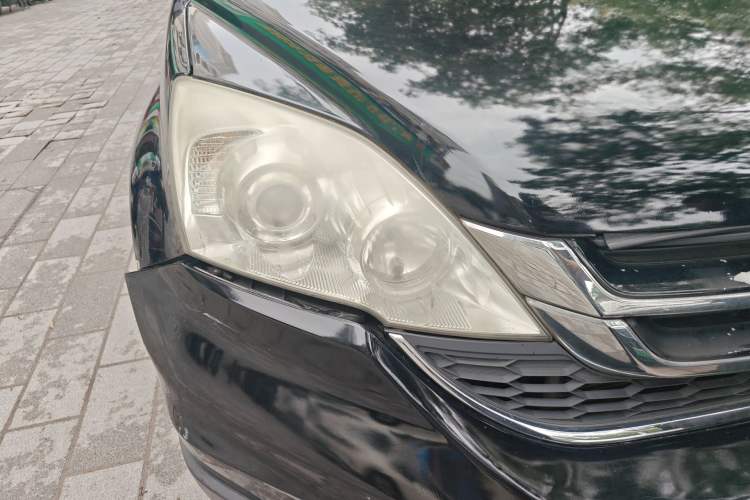 Used Honda CR-V 2010 2.0L Automatic Four-Wheel Drive Classic Edition Right Front Headlight