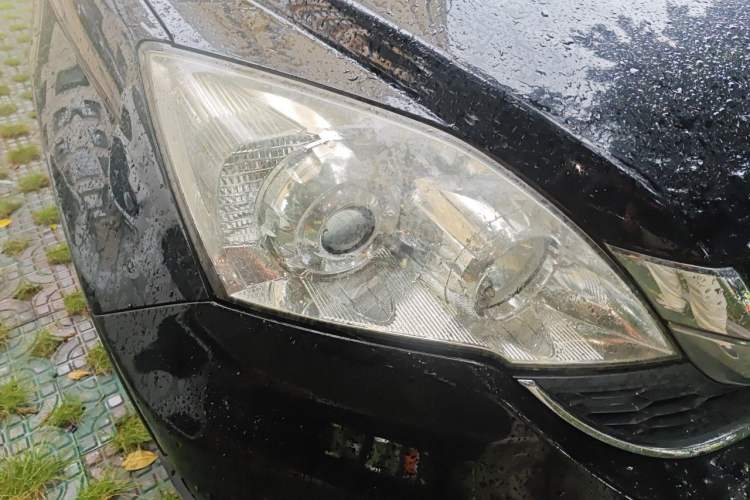 Used Honda CR-V 2010 2.4L automatic four-wheel drive luxury version Right Front Headlight