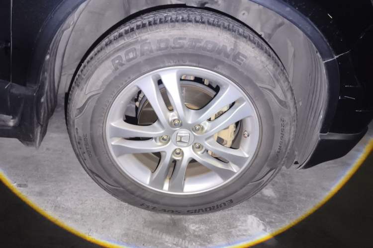 Used Honda CR-V 2010 2.4L Automatic Four-Wheel Drive Prestige Edition Right Front Wheel Hub