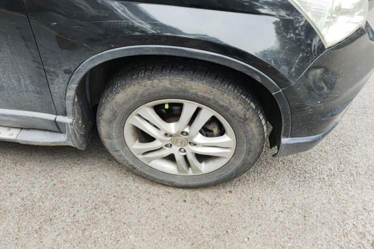 Used Honda CR-V 2010 2.4L automatic four-wheel drive luxury version Right Front Wheel Hub