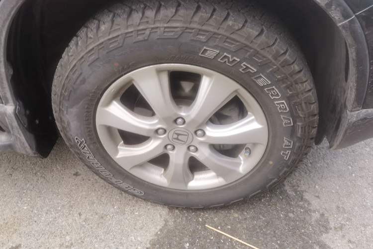 Used Honda CR-V 2010 2.0L Automatic Four-Wheel Drive Classic Edition Right Front Wheel Hub
