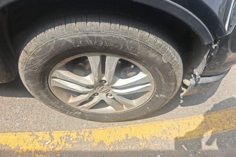 Used Honda CR-V 2010 2.4L automatic four-wheel drive luxury version Right Front Wheel Hub