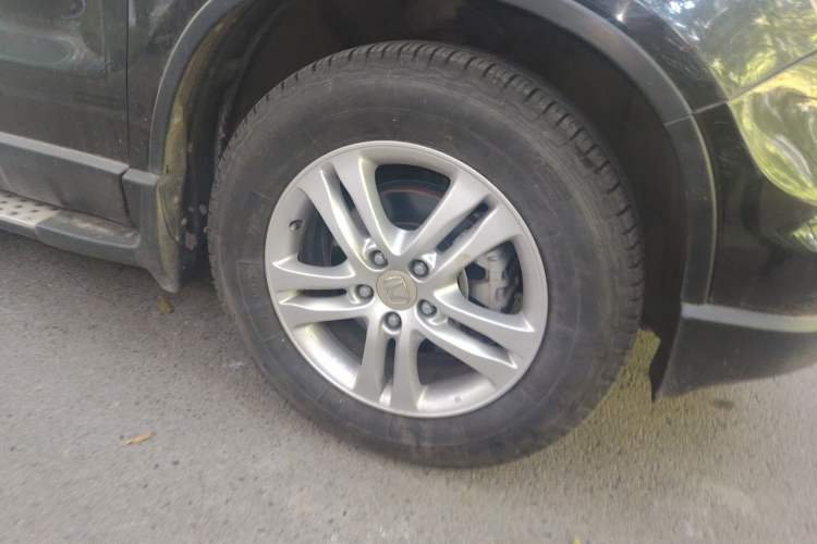 Used Honda CR-V 2010 2.4L Automatic Four-Wheel Drive Prestige Navigation Edition Right Front Wheel Hub