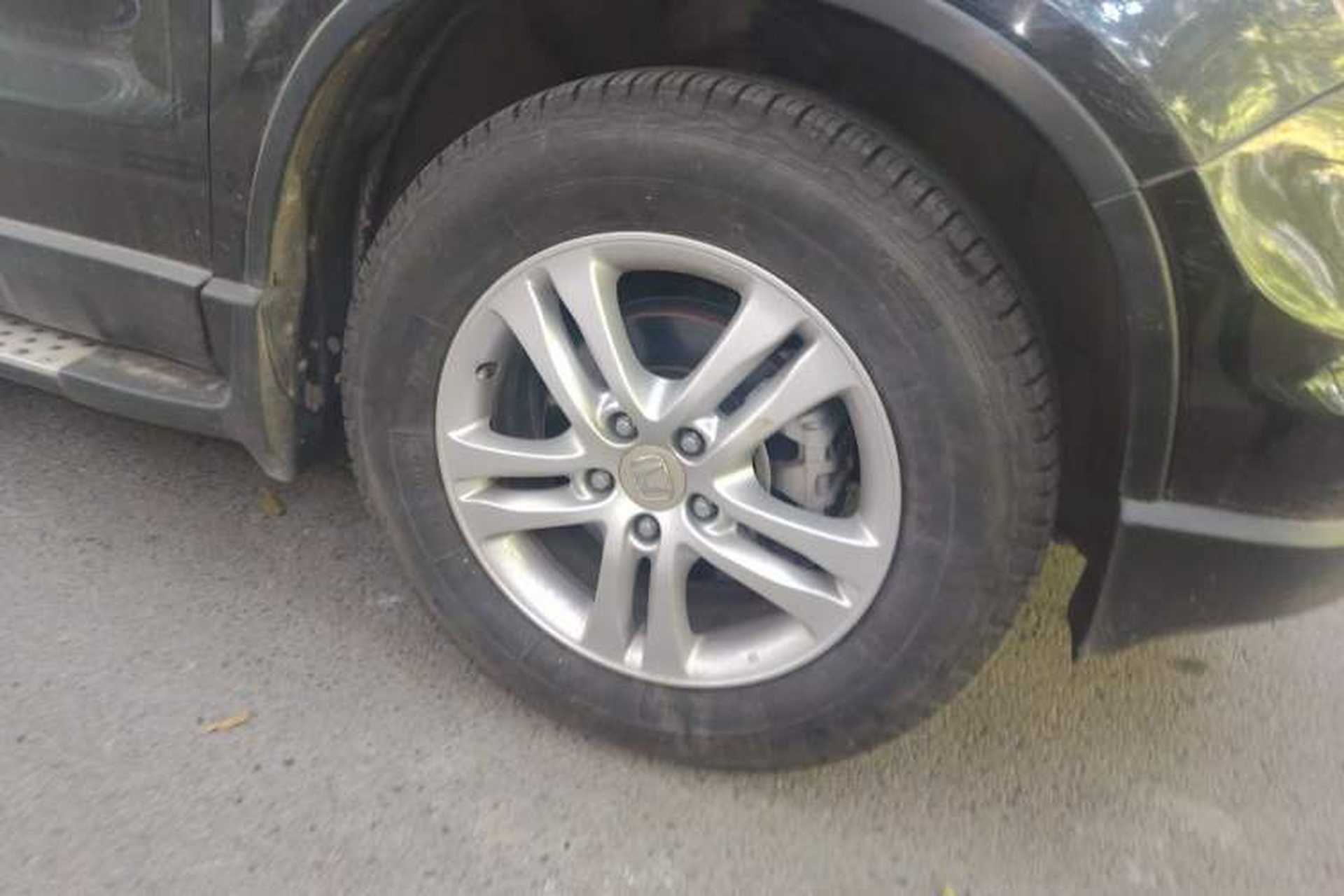 Used Honda CR-V 2010 2.4L Automatic Four-Wheel Drive Prestige Navigation Edition Right Front Wheel Hub