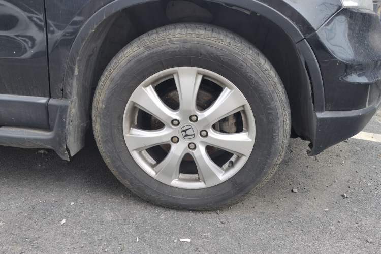 Used Honda CR-V 2010 2.0L Automatic Four-Wheel Drive Classic Edition Right Front Wheel Hub