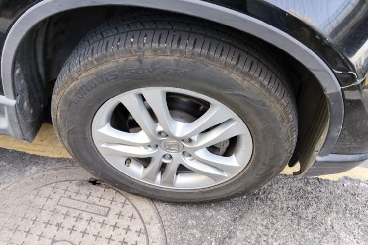 Used Honda CR-V 2010 2.4L Automatic Four-Wheel Drive Prestige Edition Right Front Wheel Hub