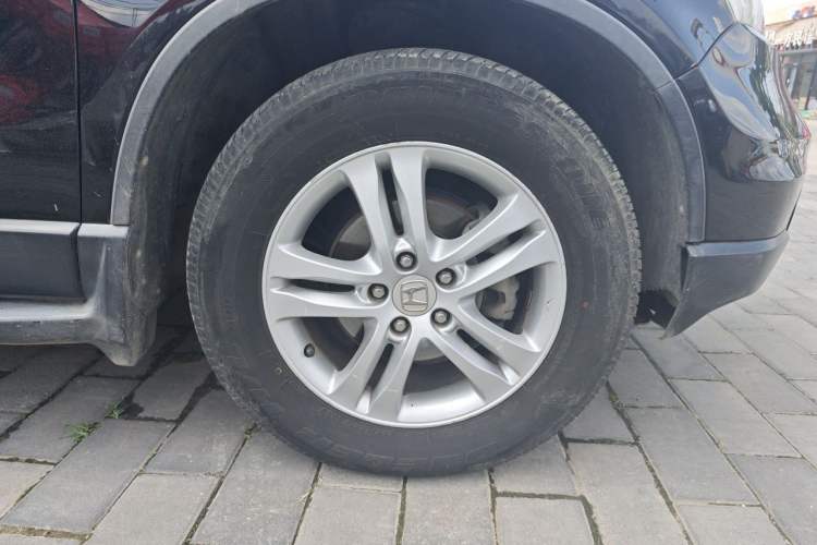 Used Honda CR-V 2010 2.4L automatic four-wheel drive luxury version Right Front Wheel Hub