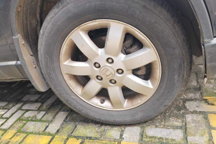Used Honda CR-V 2010 2.4L Automatic Four-Wheel Drive Prestige Edition Right Front Wheel Hub