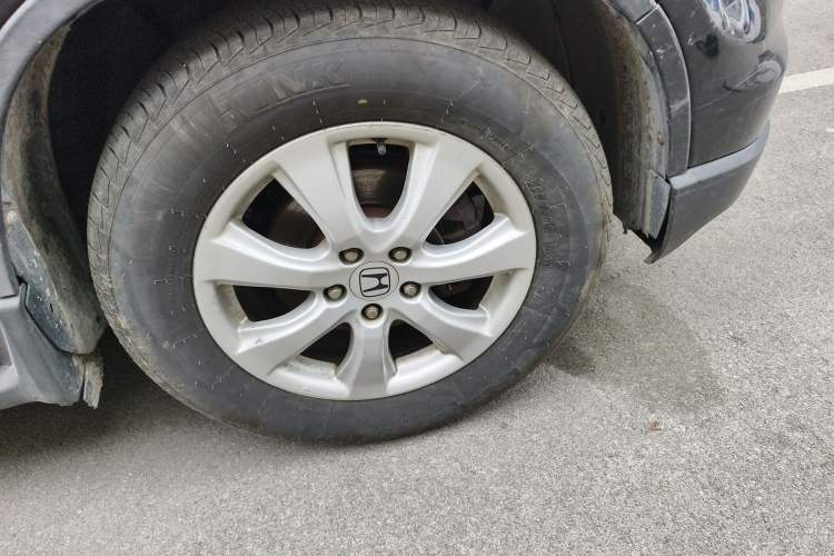 Used Honda CR-V 2010 2.0L Automatic Four-Wheel Drive Classic Edition Right Front Wheel Hub