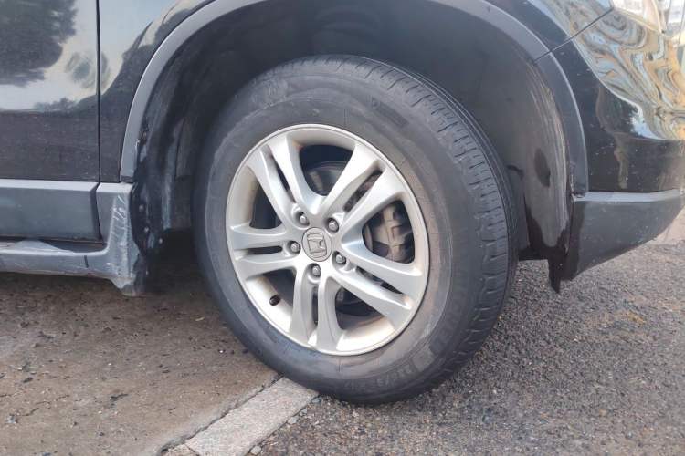 Used Honda CR-V 2010 2.4L Automatic Four-Wheel Drive Prestige Navigation Edition Right Front Wheel Hub
