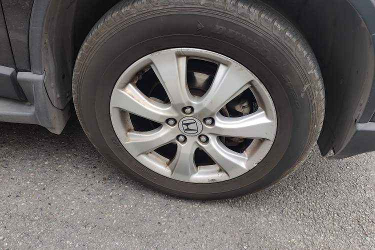 Used Honda CR-V 2010 2.0L Automatic Four-Wheel Drive Classic Edition Right Front Wheel Hub