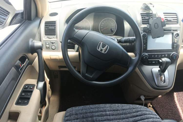 Used Honda CR-V 2010 2.0L automatic two-wheel drive urban version Steering Wheel