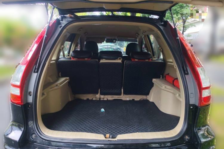 Used Honda CR-V 2010 2.0L automatic two-wheel drive urban version Trunk