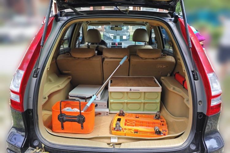 Used Honda CR-V 2010 2.0L Automatic Four-Wheel Drive Classic Edition Trunk