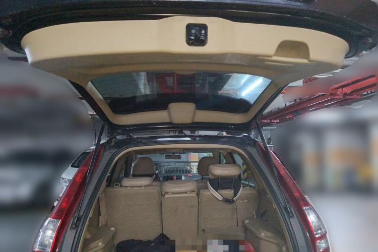 Used Honda CR-V 2010 2.0L automatic two-wheel drive urban version Trunk