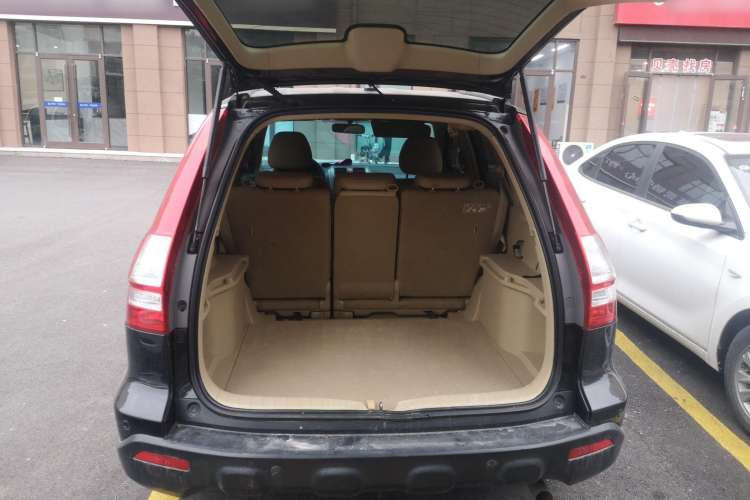Used Honda CR-V 2010 2.0L manual two-wheel drive urban version Trunk
