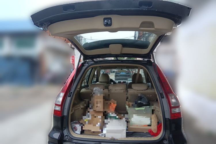 Used Honda CR-V 2010 2.0L automatic two-wheel drive urban version Trunk