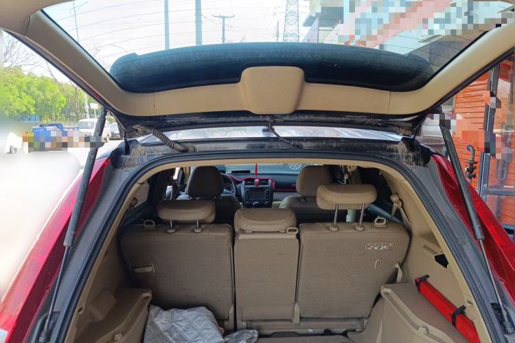 Used Honda CR-V 2010 2.4L Automatic Four-Wheel Drive Prestige Navigation Edition Trunk