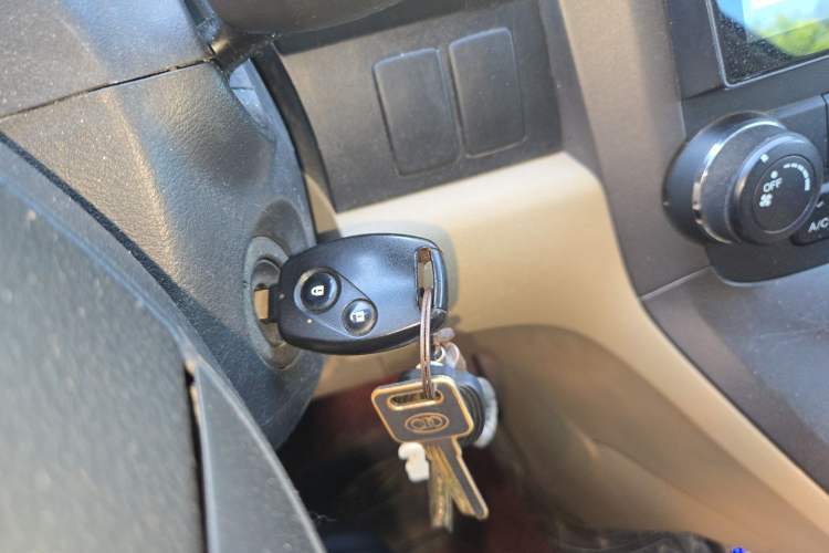 Used Honda CR-V 2010 2.0L Automatic Four-Wheel Drive Classic Edition Vehicle Key