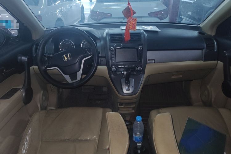 Used Honda CR-V 2010 2.4L automatic four-wheel drive luxury version Center Console