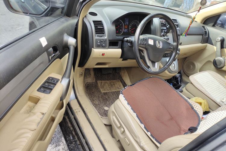 Used Honda CR-V 2010 2.4L automatic four-wheel drive luxury version Driver Seat