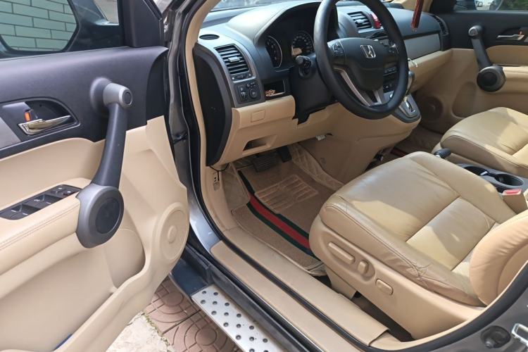 Used Honda CR-V 2010 2.4L automatic four-wheel drive luxury version Driver Seat