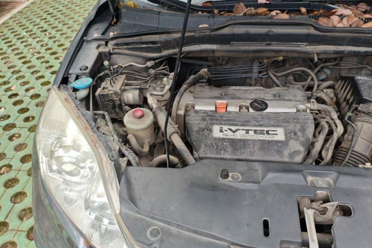 Used Honda CR-V 2010 2.4L Automatic Four-Wheel Drive Prestige Edition Engine Bay Right