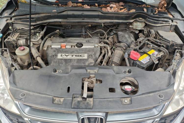 Used Honda CR-V 2010 2.4L Automatic Four-Wheel Drive Prestige Edition Engine Bay