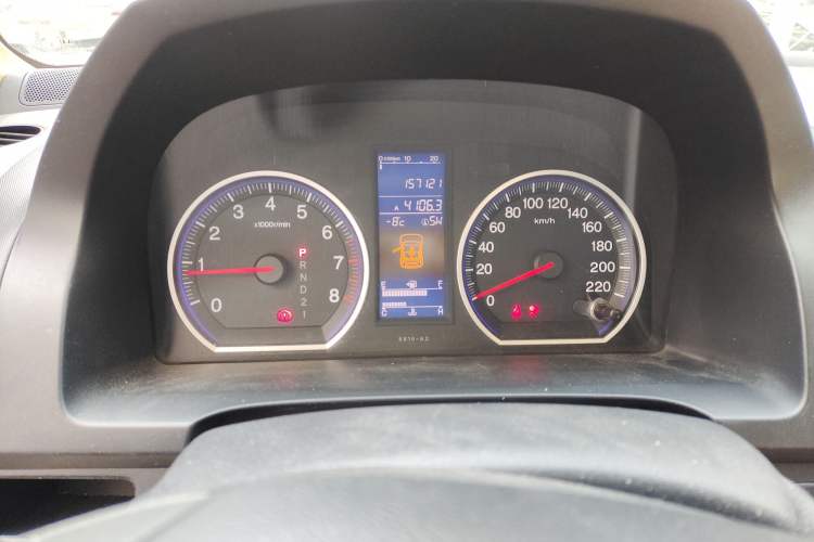 Used Honda CR-V 2010 2.4L automatic four-wheel drive luxury version Instrument Cluster