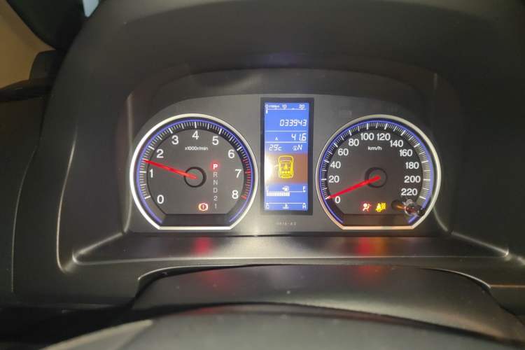 Used Honda CR-V 2010 2.4L automatic four-wheel drive luxury version Instrument Cluster