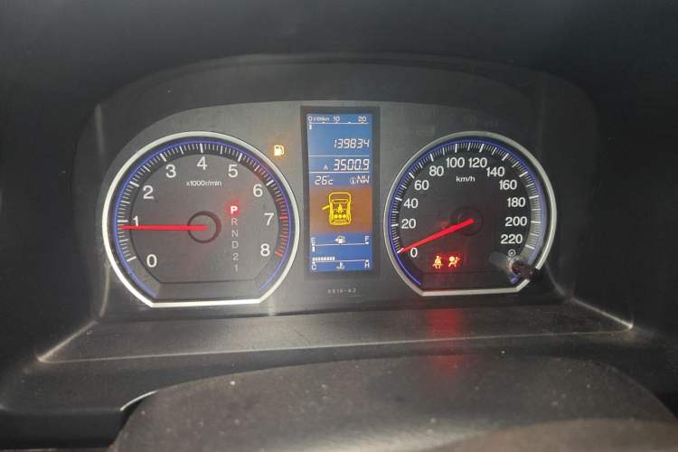 Used Honda CR-V 2010 2.4L automatic four-wheel drive luxury version Instrument Cluster