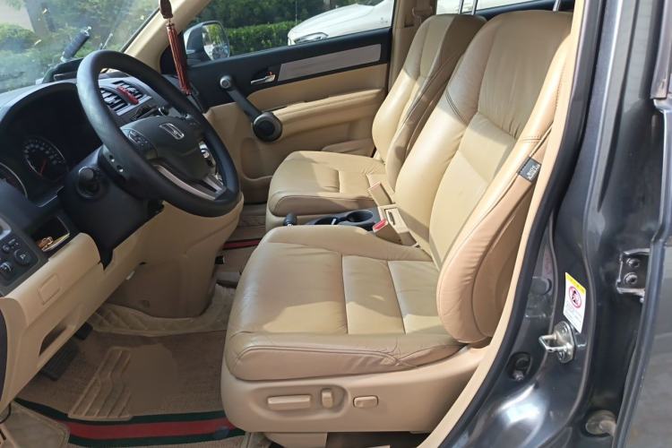 Used Honda CR-V 2010 2.4L automatic four-wheel drive luxury version Left Front Seat