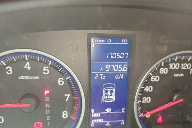Used Honda CR-V 2010 2.4L Automatic Four-Wheel Drive Prestige Edition Odometer Close Up