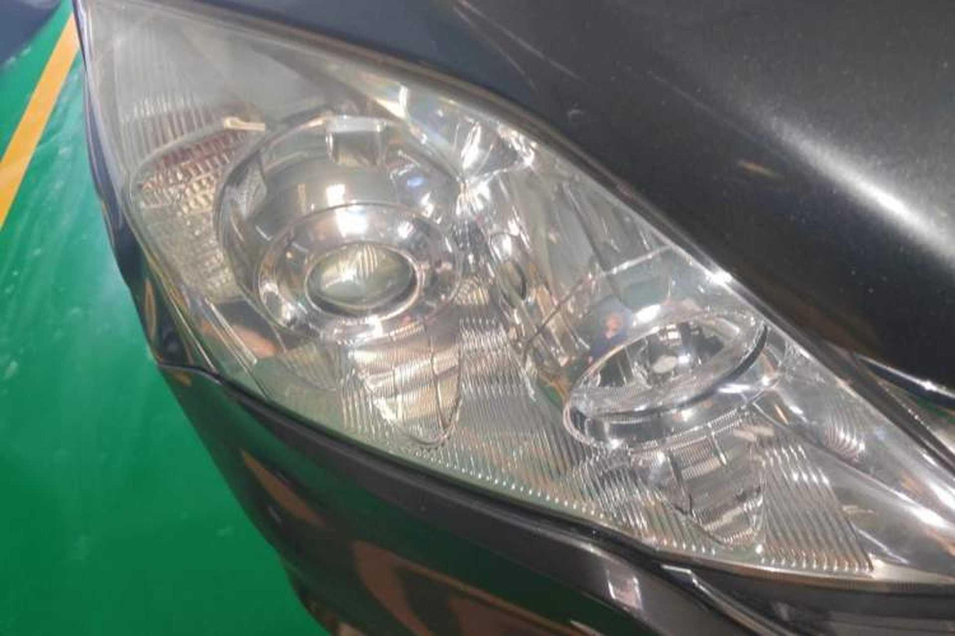 Used Honda CR-V 2010 2.4L automatic four-wheel drive luxury version Right Front Headlight