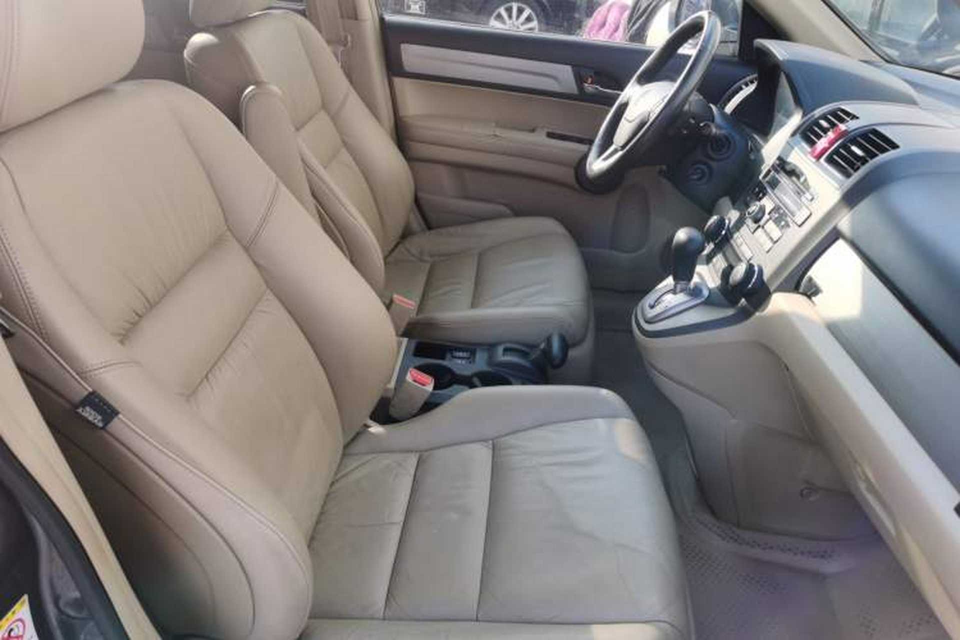 Used Honda CR-V 2010 2.4L Automatic Four-Wheel Drive Prestige Edition Right Front Seat