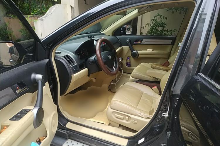 Used Honda CR-V 2010 2.4L automatic four-wheel drive luxury version Driver Seat