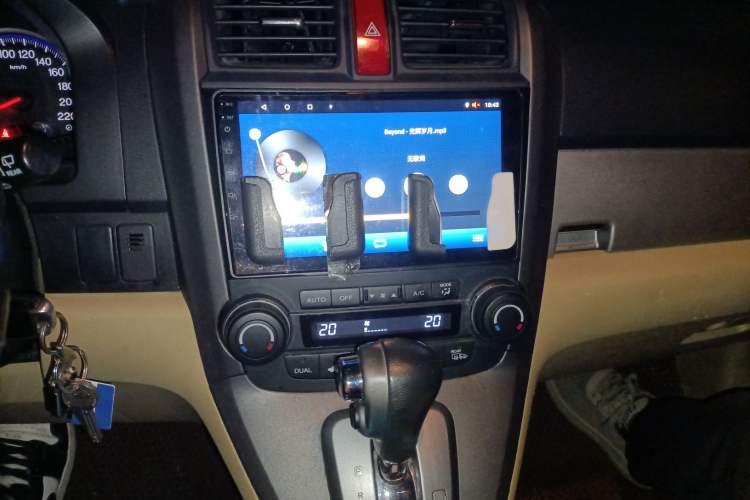 Used Honda CR-V 2010 2.4L automatic four-wheel drive luxury version Audio And AC Panel