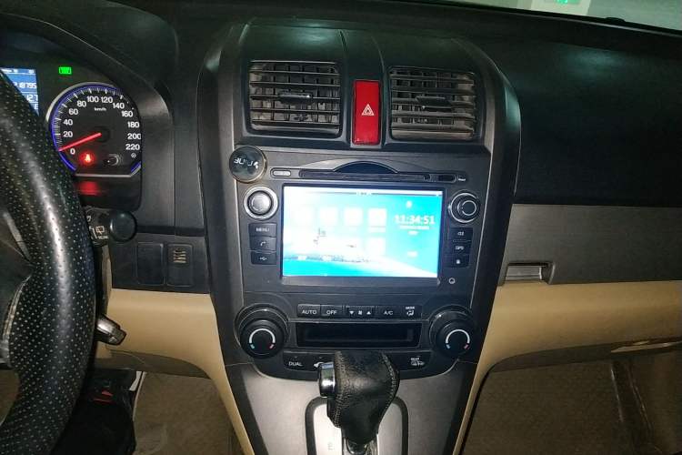 Used Honda CR-V 2010 2.4L Automatic Four-Wheel Drive Prestige Edition Audio And AC Panel