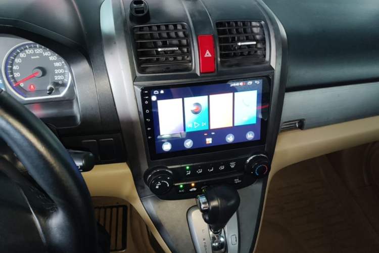 Used Honda CR-V 2010 2.0L Automatic Four-Wheel Drive Classic Edition Audio And AC Panel