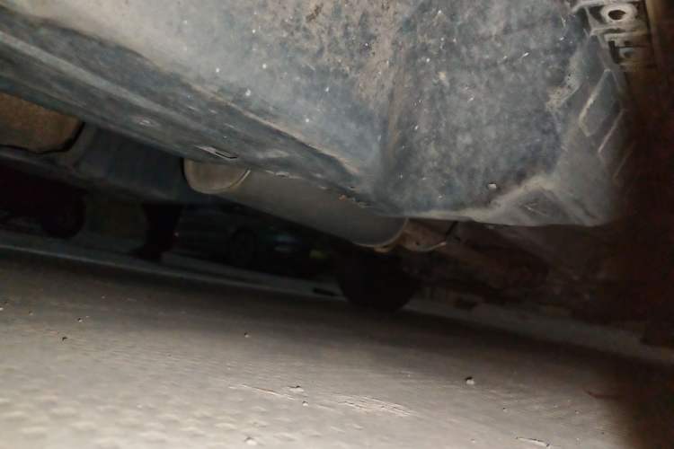 Used Honda CR-V 2010 2.0L automatic two-wheel drive urban version Chassis Rear Right