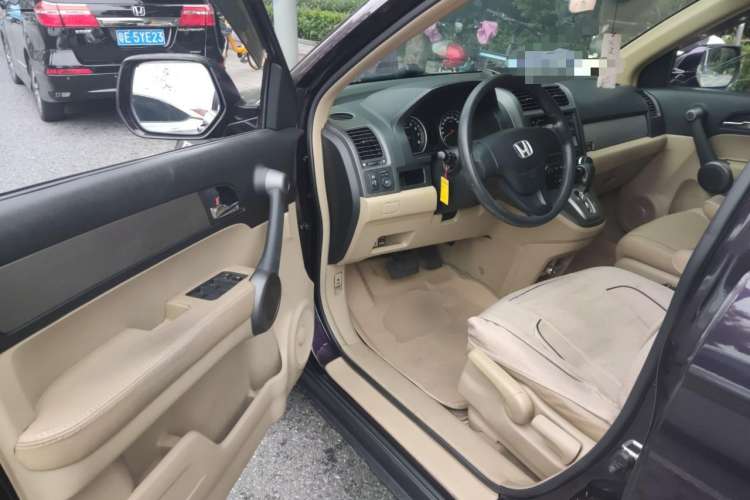 Used Honda CR-V 2010 2.0L automatic two-wheel drive urban version Driver Seat